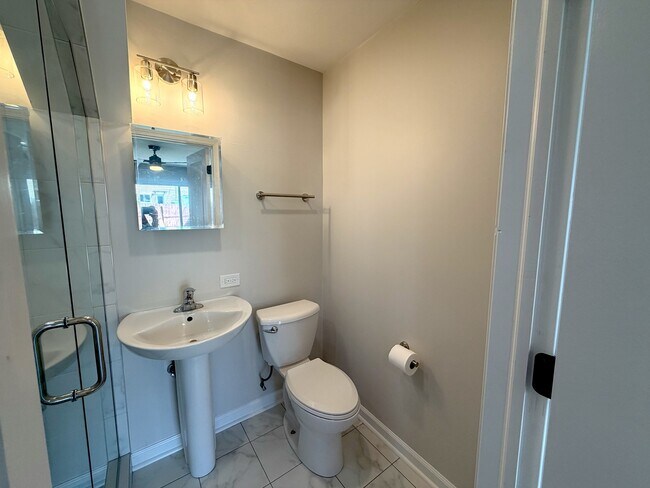 Building Photo - 1132 Brighton Pl