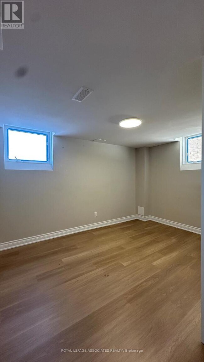 Building Photo - 1108 Skyridge Blvd