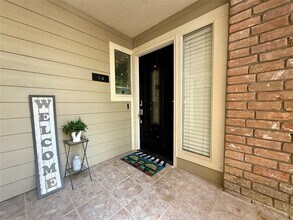 Building Photo - 5005 Georgi Ln