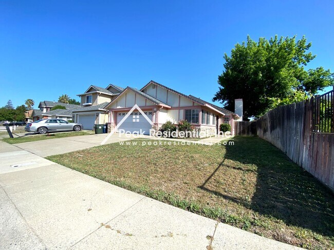 Foto del edificio - Charming 3bd/2ba Home near Cosumnes River ...