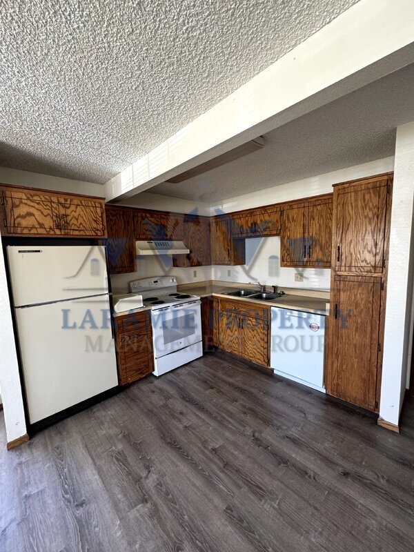Building Photo - 1705 Fetterman Dr