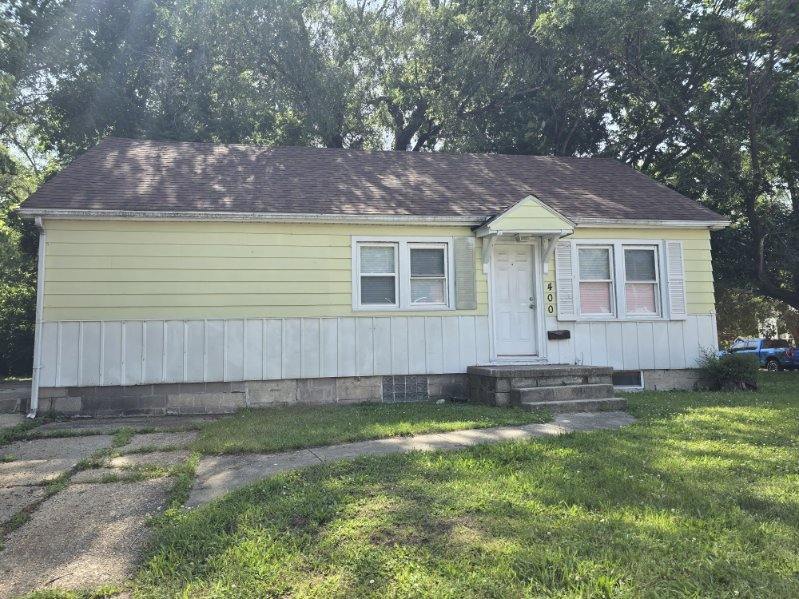 Foto principal - 400 NE Rock Island Ave