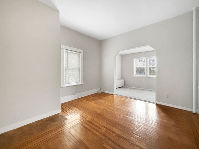 Foto del edificio - 2725 Dupont Ave S