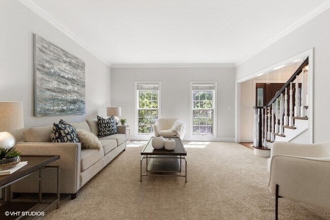 Building Photo - 202 N Jackson Rd