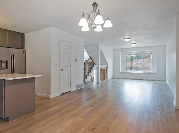 Foto del edificio - 9485 Fairway View Dr S