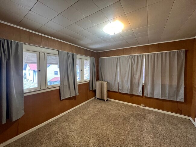 Foto del edificio - 222 Lafayette Ave NE