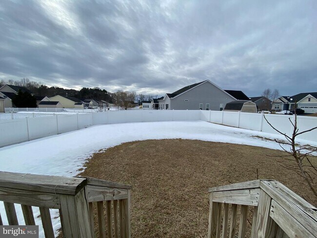 Foto del edificio - 27411 Walking Run