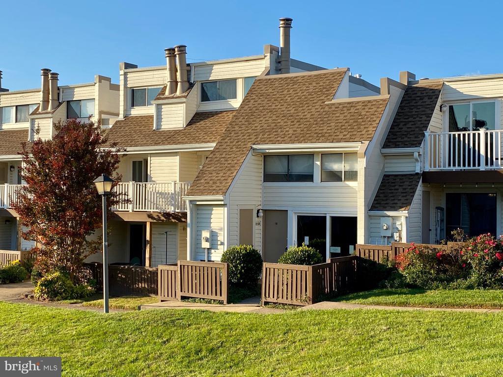 Primary Photo - 1060 Norwood Ct