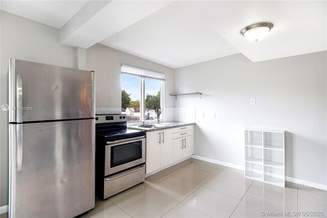 Foto del edificio - 268 NW 34th St