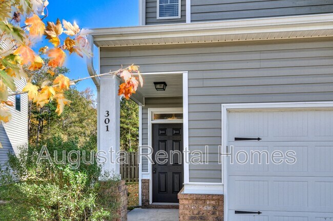 Foto del edificio - 301 Claudia Dr