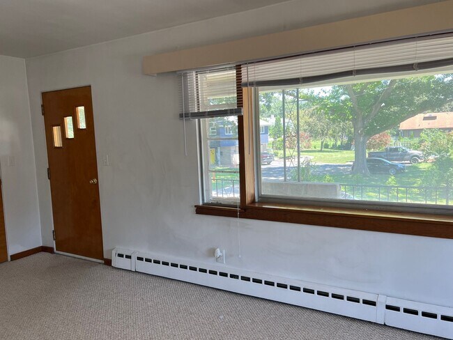 Building Photo - 2111 Osborn St