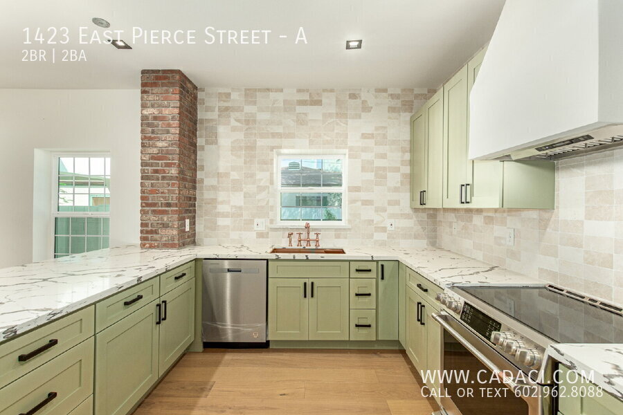 Photo - 1423 East Pierce Street Unit A-