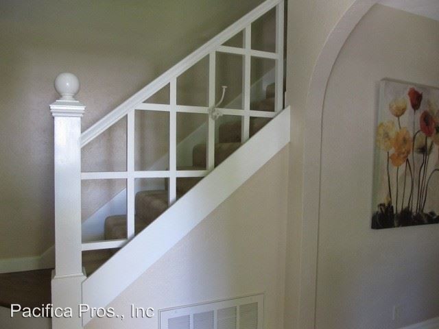 Building Photo - 4 br, 3 bath House - 1537 42nd Street