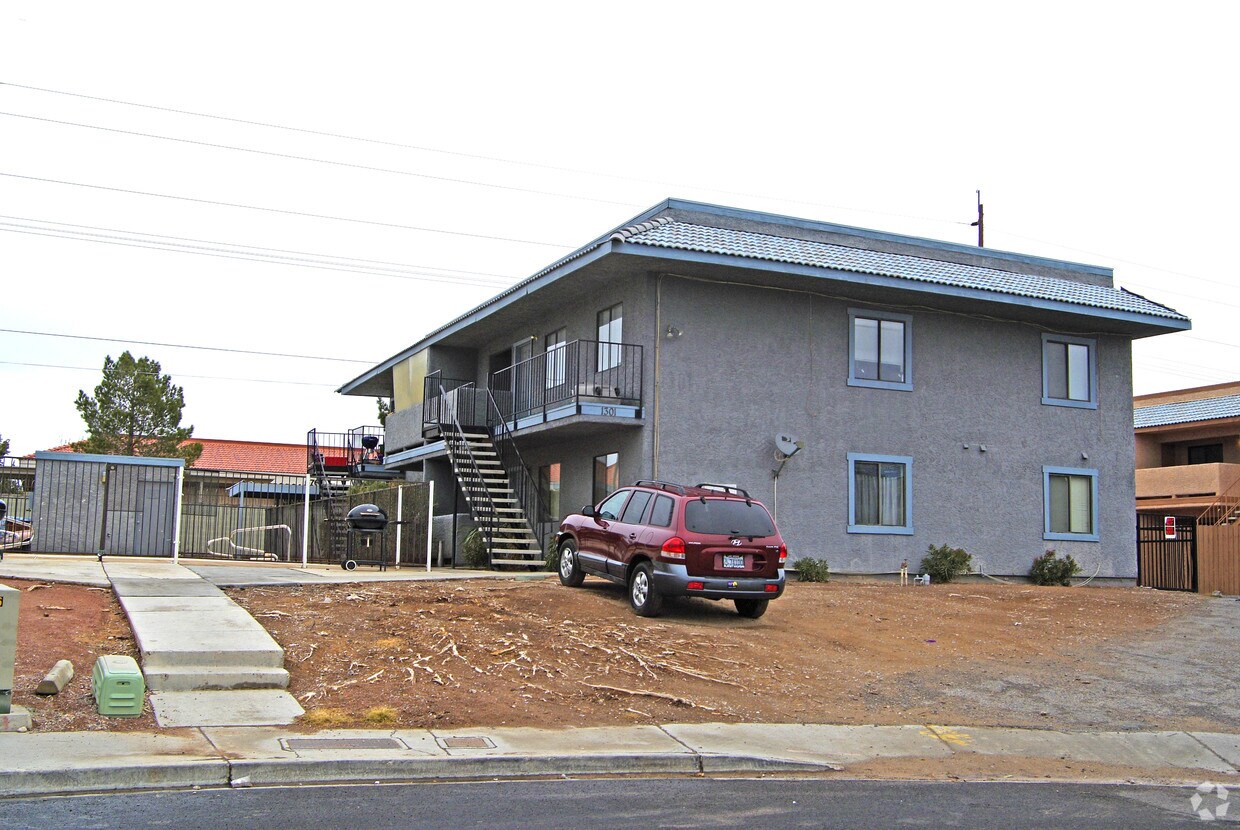 Building Photo - Del Rey Plaza