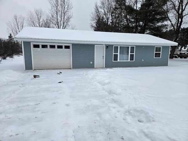 Foto del edificio - N2287 Memorial Dr