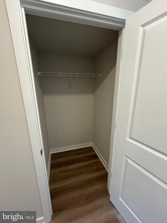 Foto del edificio - 38 Barnes Wy