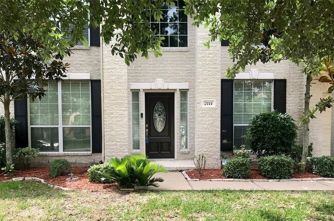 Building Photo - 2111 Spur Canyon Ct