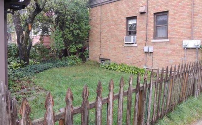 Foto del edificio - 6310 W Meinecke Ave