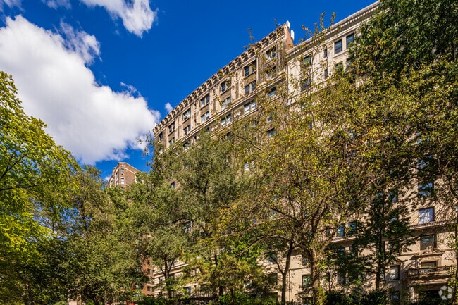 Building Photo - Wendolyn Apartments