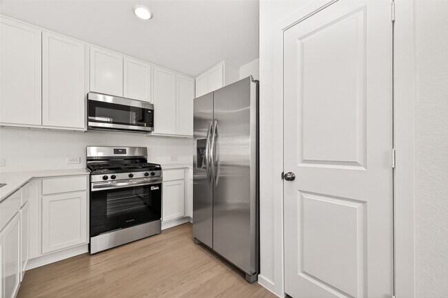 Foto del edificio - 16846 Spotted Oak Dr