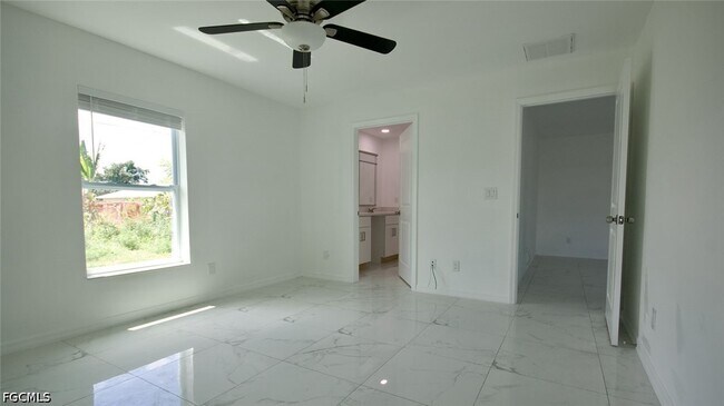 Foto del edificio - 3428 Jeffcott St