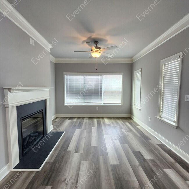 Foto del edificio - 450 Village Creek Dr SE