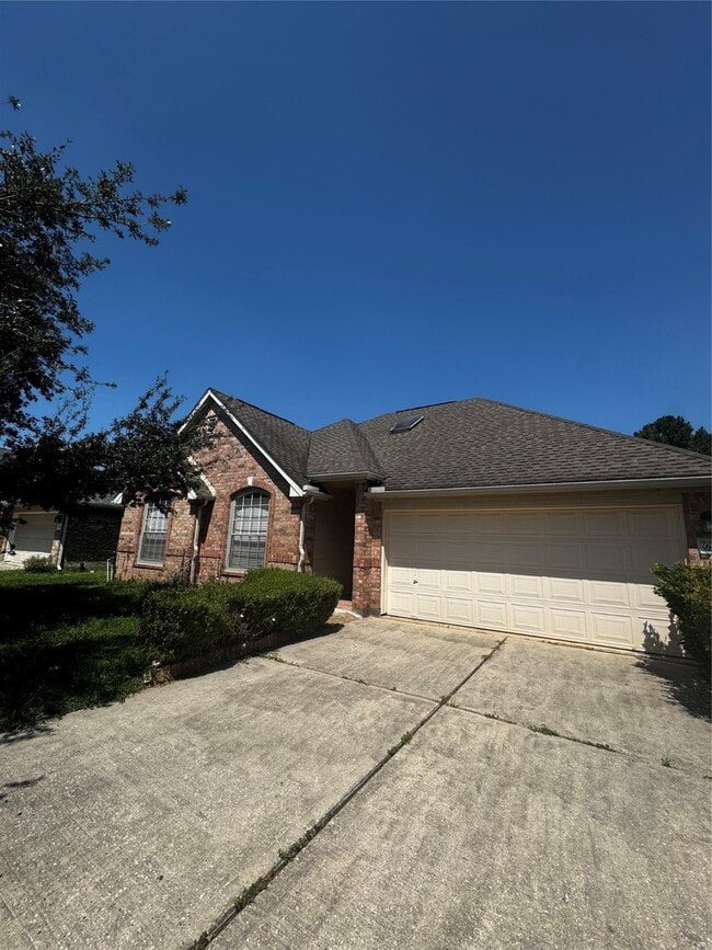Building Photo - 6110 Villa Hills Dr