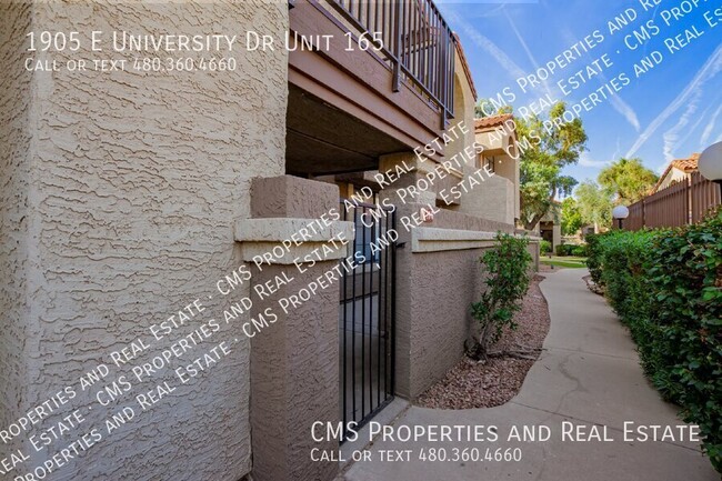 Building Photo - Remodeled 2-Bed, 2-Bath Condo in the Heart...