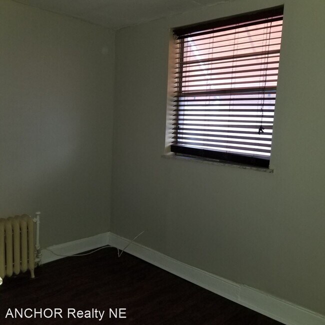 Building Photo - 3 br, 1 bath House - 1221 Mifflin St