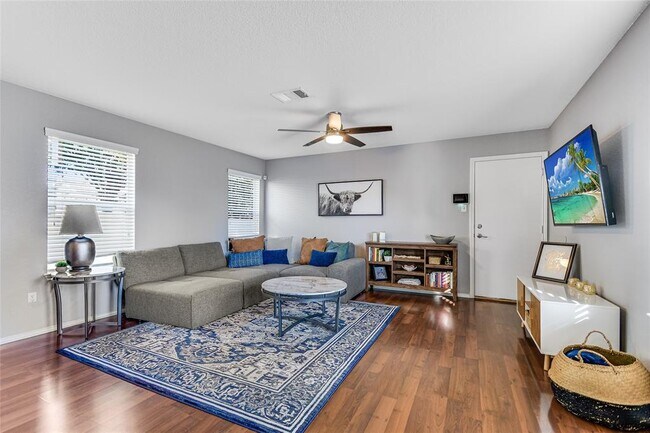 Building Photo - 1410 Davis Mountain Loop