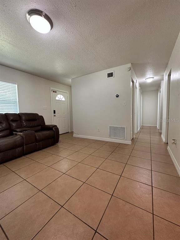 Foto del edificio - 4517 Alhama St