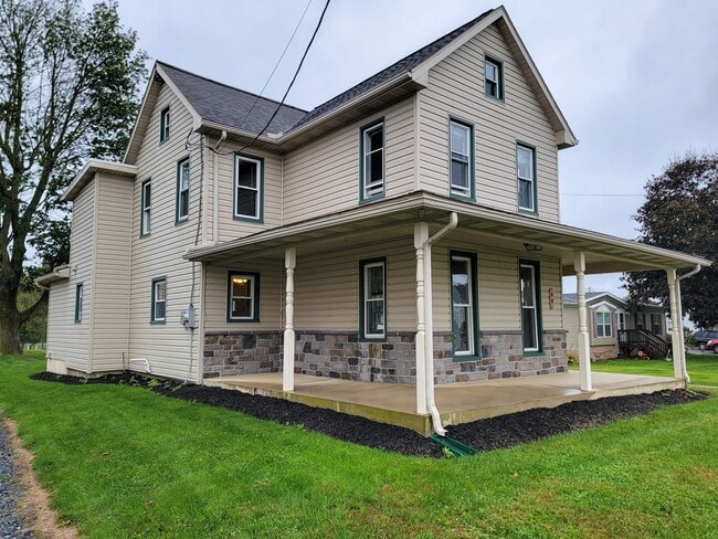 Building Photo - 69 S Line Rd