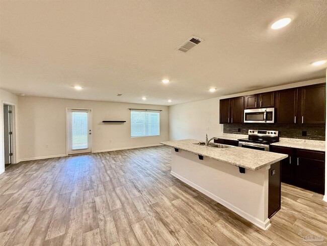 Building Photo - 6420 Churchill Cir