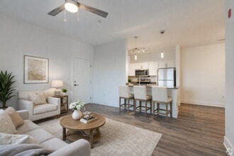 Building Photo - Copper Creek