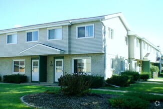 Building Photo - 1513 E Harding Dr