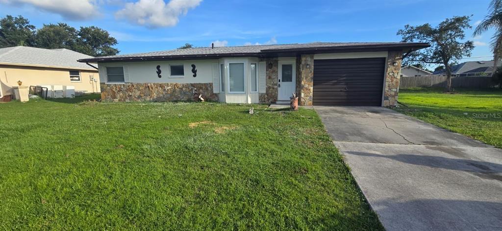 Foto principal - 23067 Elmira Blvd