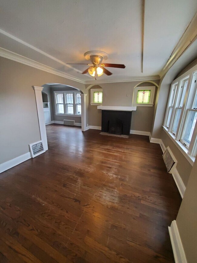 Foto del edificio - 3 Bedroom Single Family