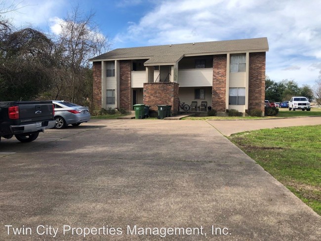 Building Photo - 2620 Pecan Ridge Dr