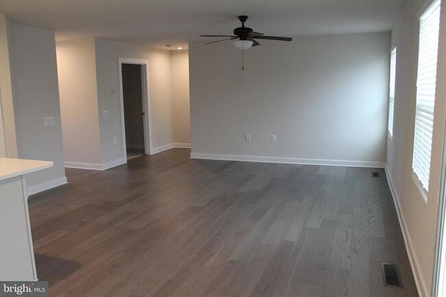 Building Photo - 8946 Penrith Dr