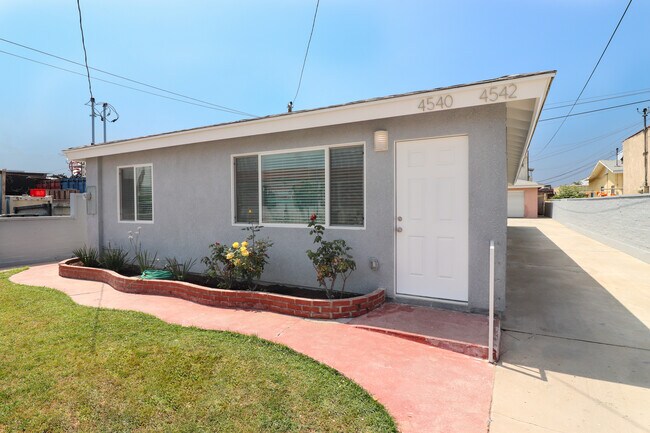 Building Photo - 4540 Dozier St