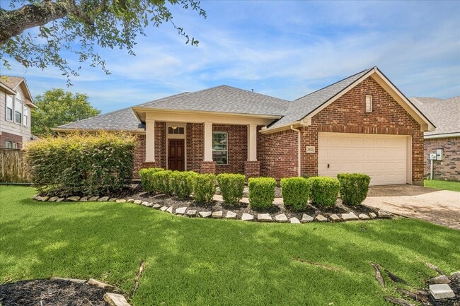 Building Photo - 2821 Chinaberry Park Ln