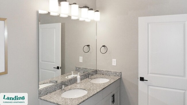 Building Photo - 3050 Steeple Cir