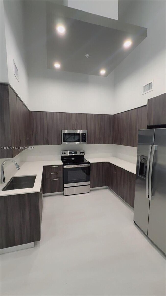 Foto del edificio - 18300 SW 98th Ave