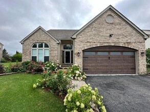 Building Photo - 227 Butler Dr