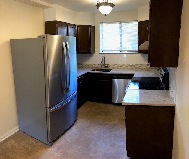 Foto principal - 1 Briarcliff Dr S