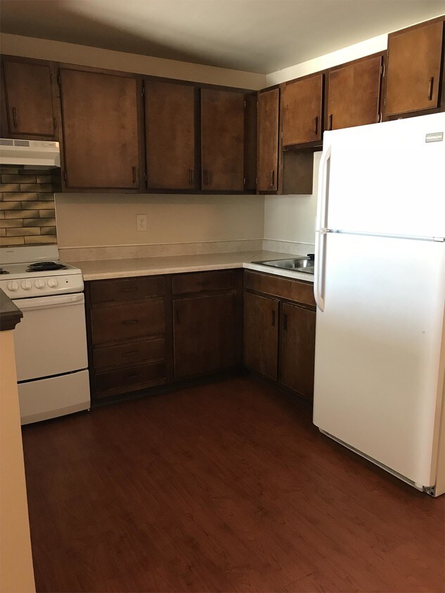 Foto principal - 2260 Eastman Ave