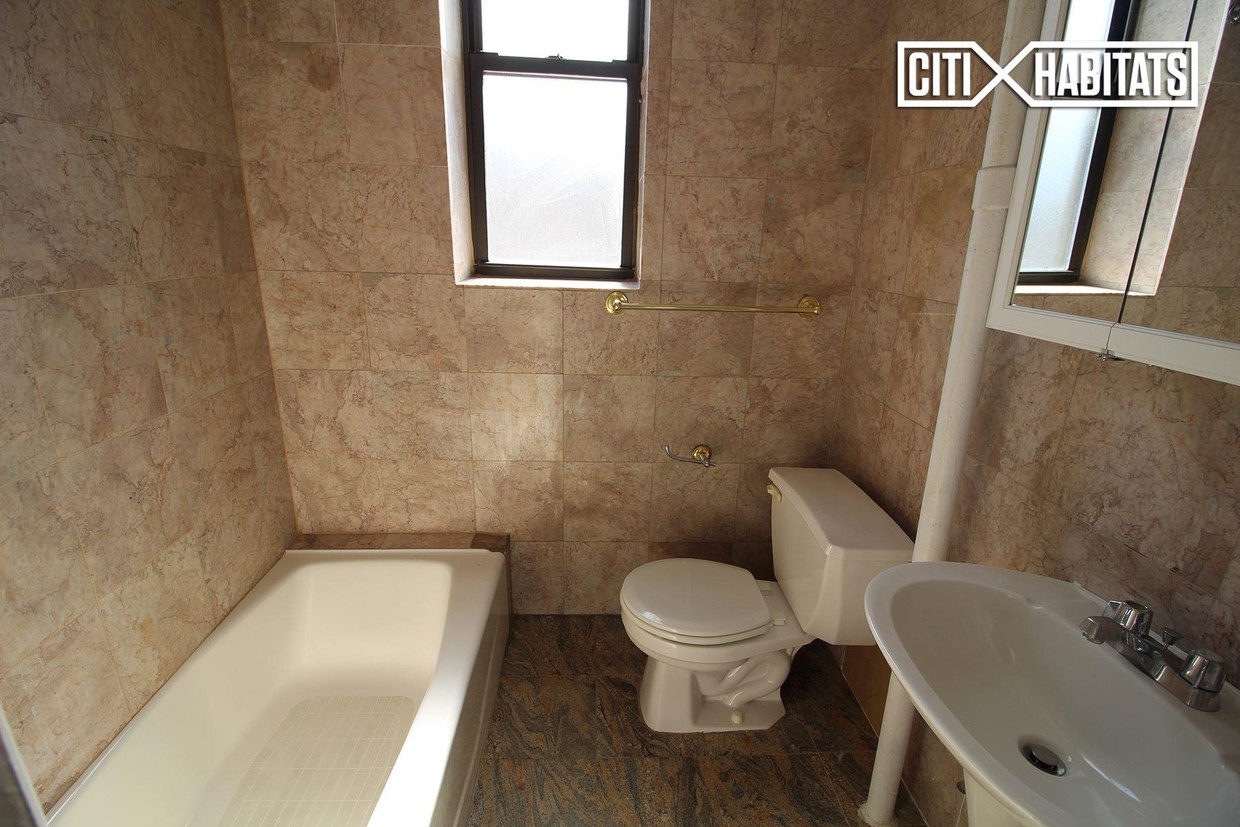 Foto del edificio - 167 W 71st St
