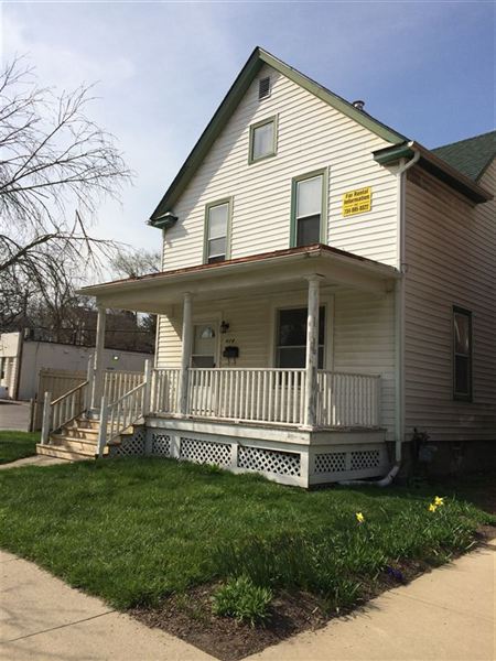 Primary Photo - 424 W Huron St