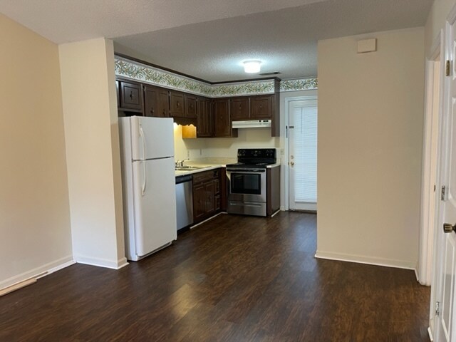 Foto principal - 5 Southern Ct