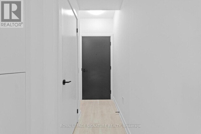 Photo du bâtiment - 117 Broadway Ave